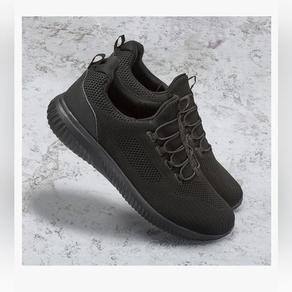 Avia Slip-Resistant Black Sneakers - Picture 2 of 14